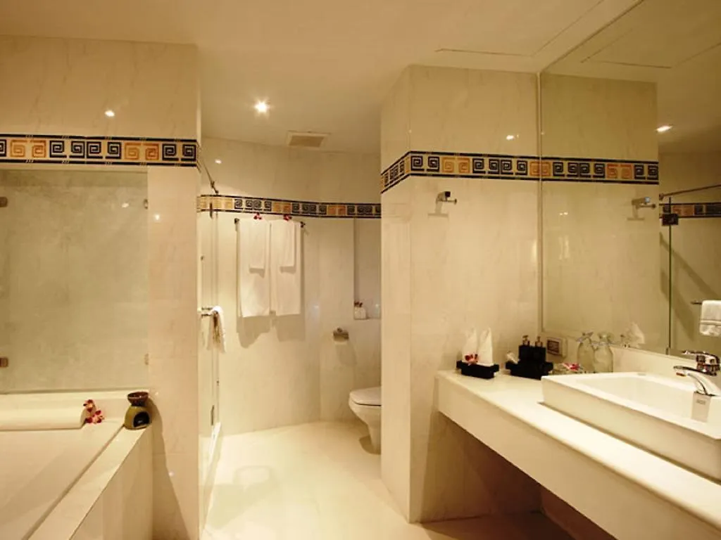 Hotel Rayaburi Beach Club Patong