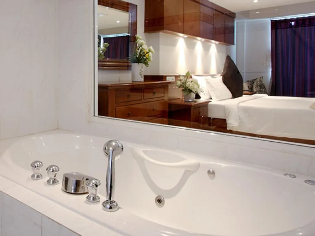 *** Hotel Rayaburi Beach Club Patong Thailand