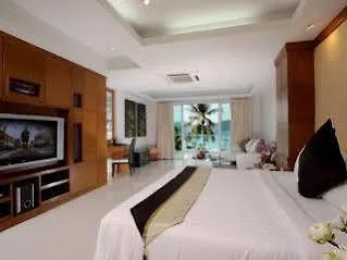 Rayaburi Beach Club Patong Hotel