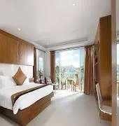 Hotel Rayaburi Beach Club Patong